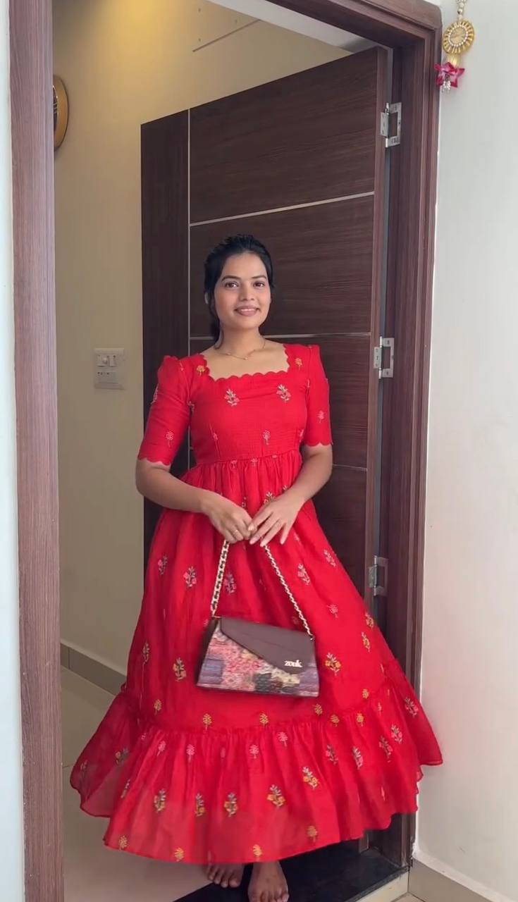 Gown's