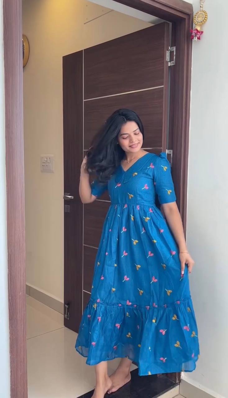 Gown's