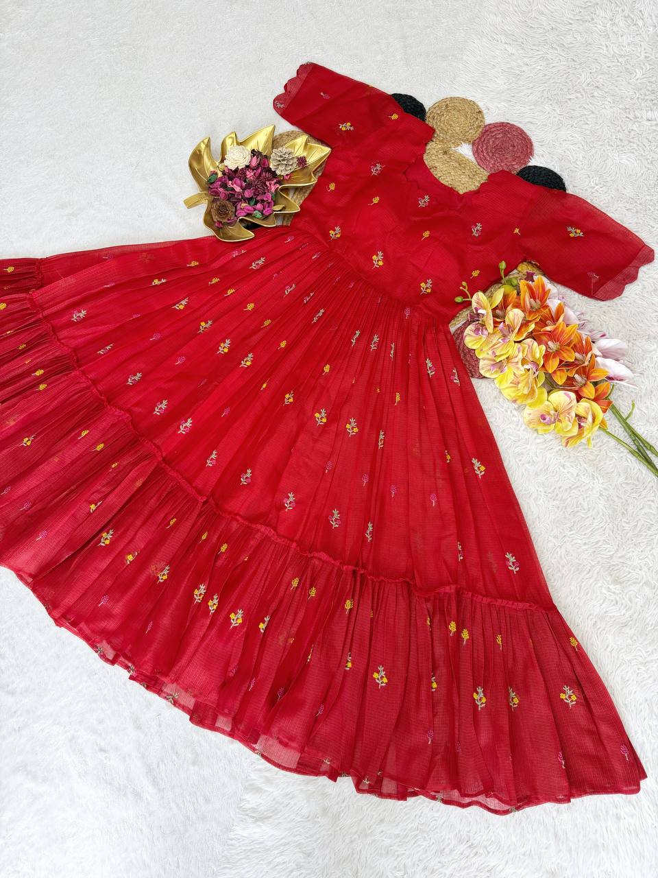 Gown's