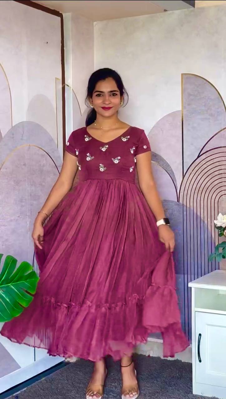 Gown's