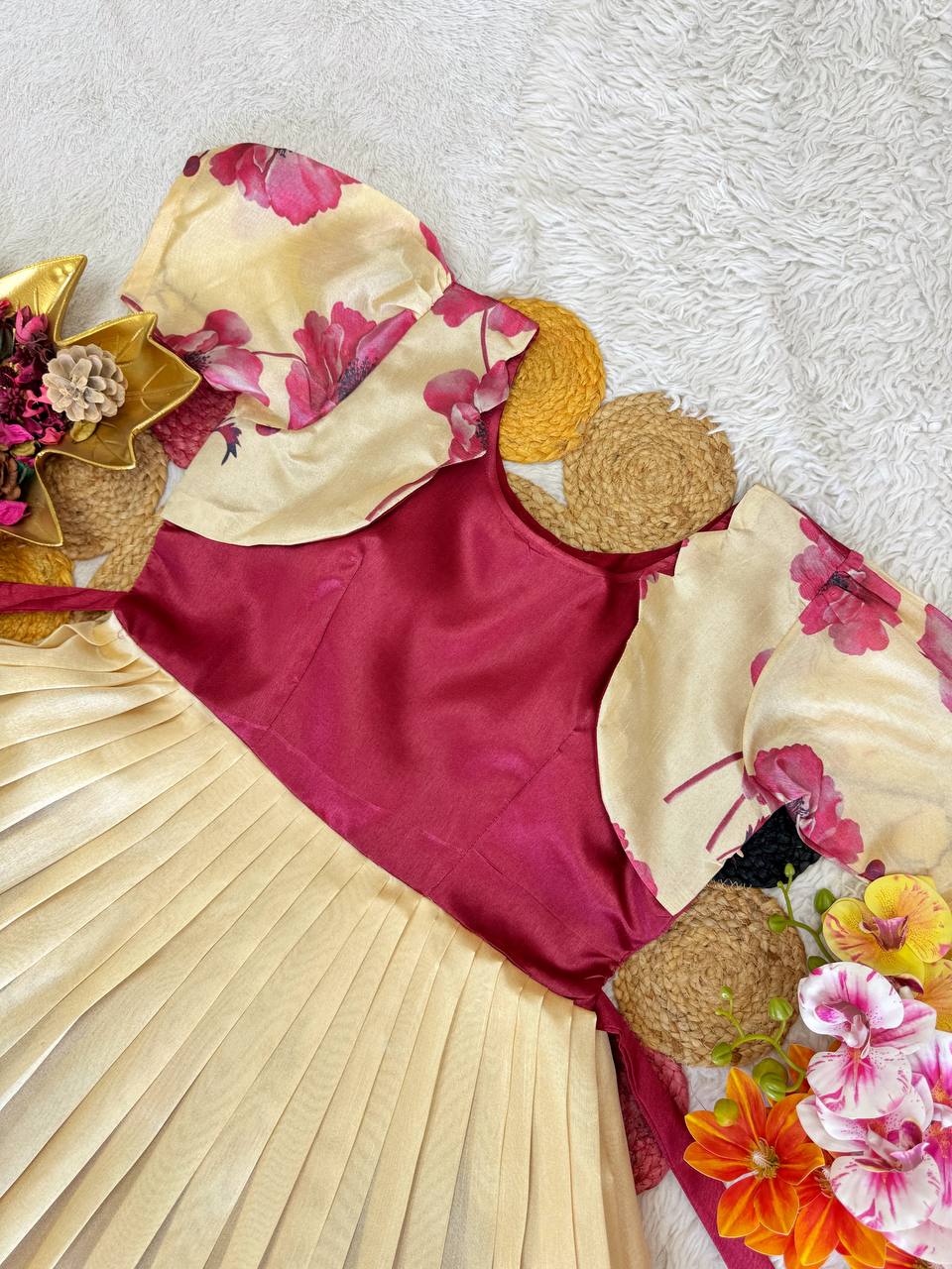 Gown's