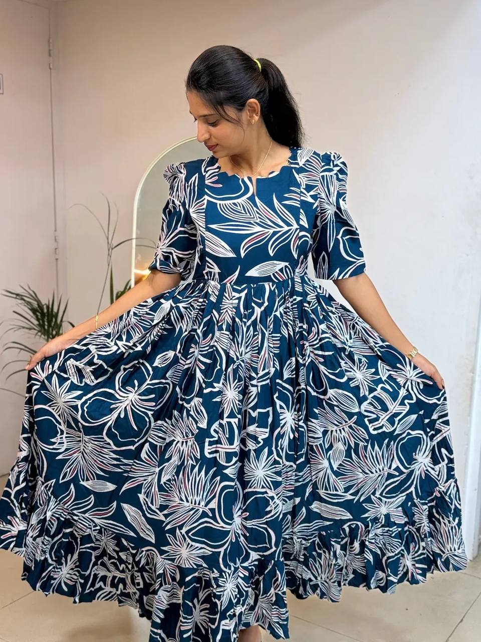 Gown's