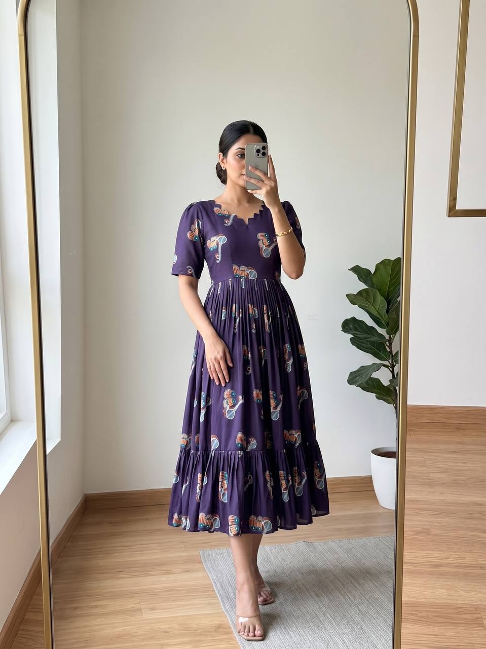 Gown's