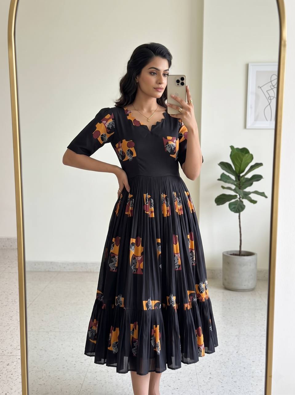 Gown's